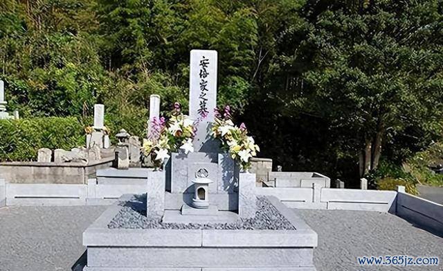 在日本，用什么翰墨融会了你的阶级：为何皇室和顶级显贵只用汉字